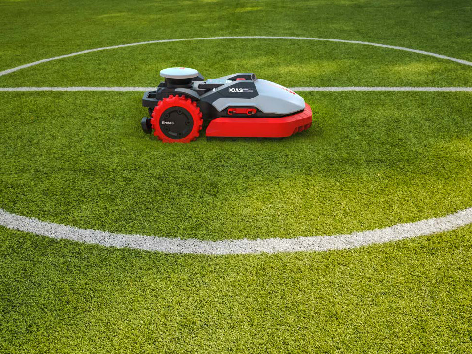 Kress RTKⁿ KR235E 28.000 m² Rasenmähroboter mit OAS (Fußball)